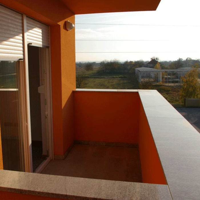 GALERIJA-PIS_0000_staracki-dom-sve-u-granit-3