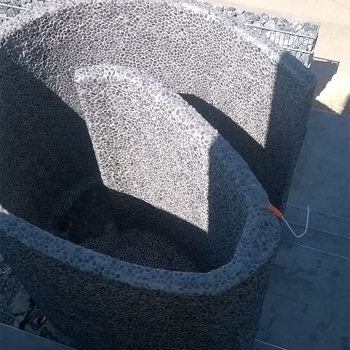 galerija-spa_0000_vanjski-tuš-od-mozaik-kamena